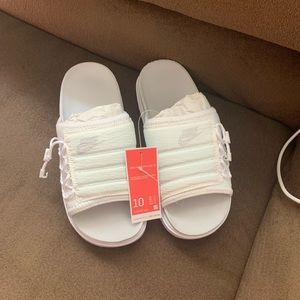 White Nike Sandals size 10